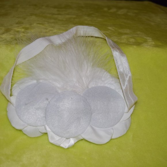 New ~ Think Pink Bows Couture Alexa Headband White for ages 4yrs & up - Picture 6 of 6